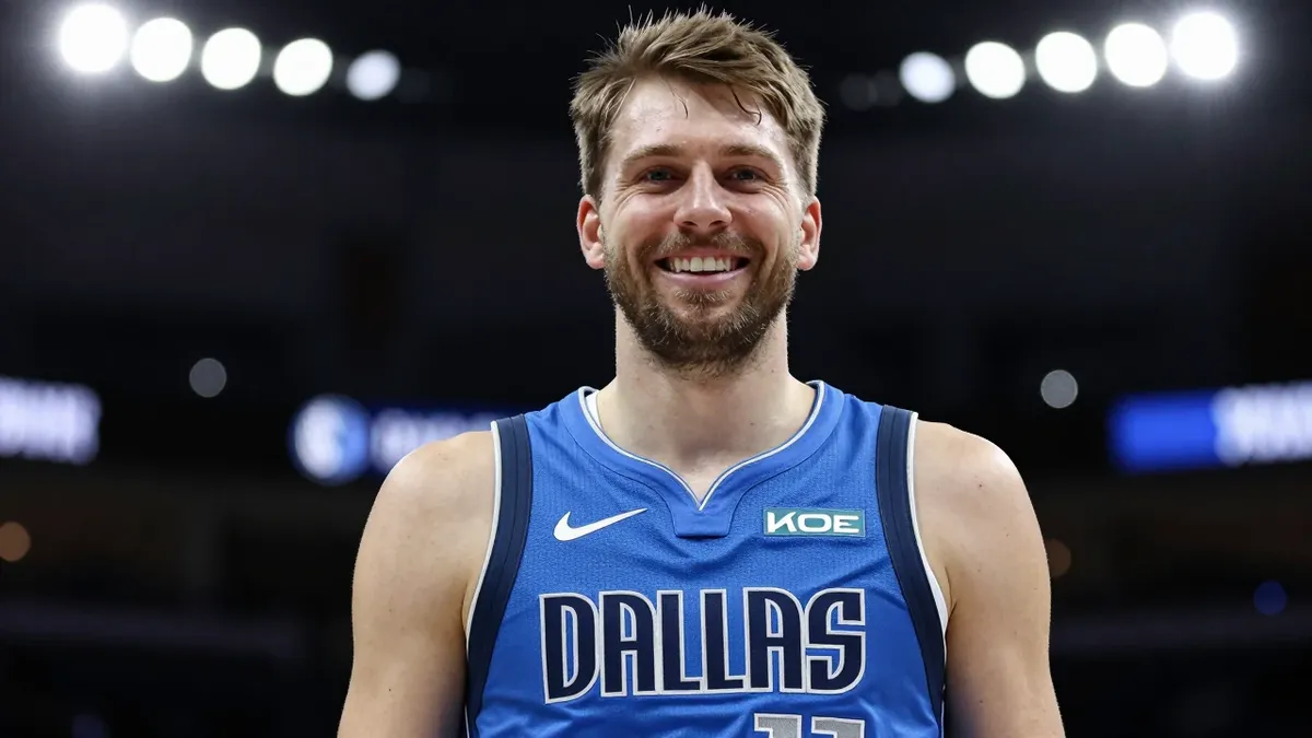 Dallas Mavericks Extend Forward's Contract Amid Roster Crowd