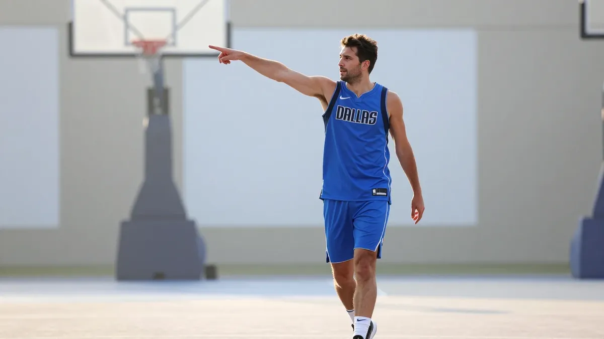 Dallas Mavericks waive Dwight Powell, ending 12-year era